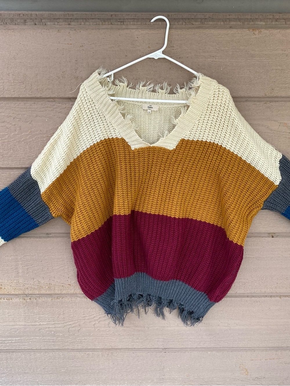 Entro Frayed V-Neck Colorblock Sweater - Multi